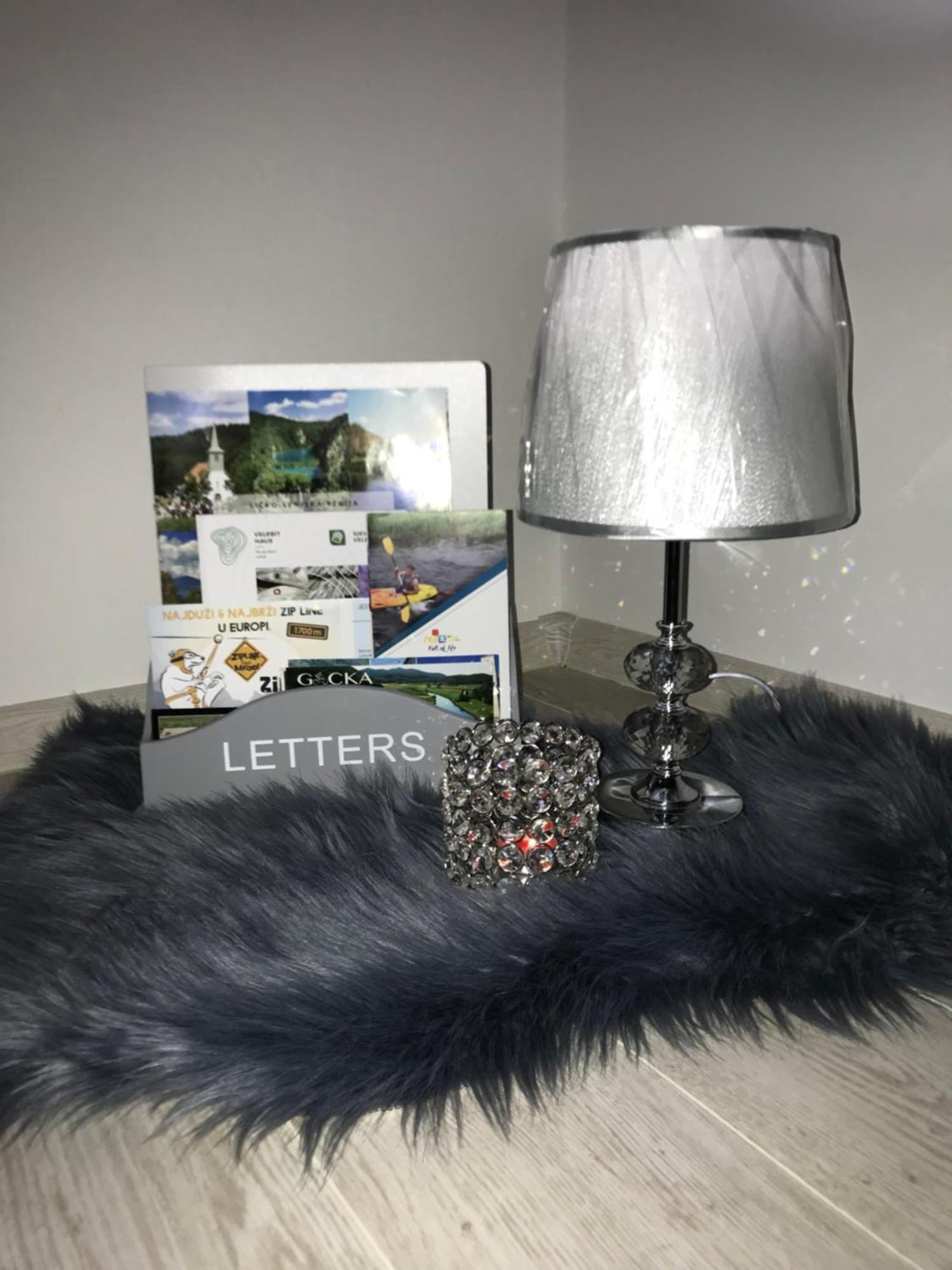 Apartman Kristina - Self Check In & Check Out Otočac المظهر الخارجي الصورة